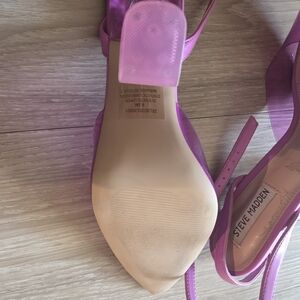 Steve Madden Hot Pink Pointed Toe Heeled Sandals